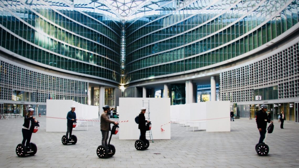 Brera & Skyline Segway Group Tour 2h in Milan